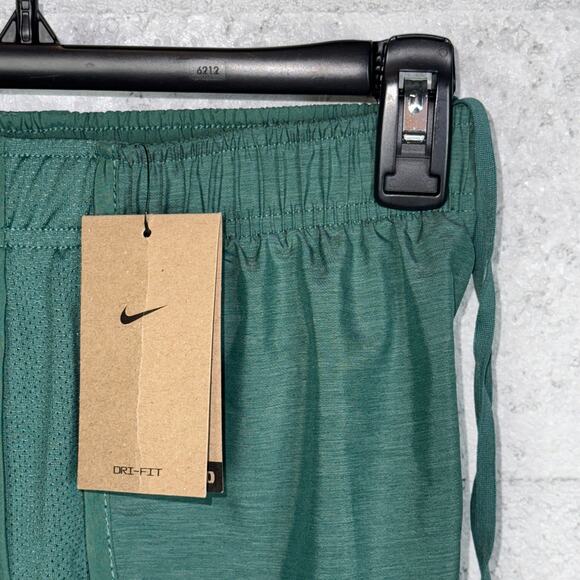 Nike Women's Dri-Fit Tempo Running Shorts Bicoastal / Wolf Grey XS - Picture 4 of 10